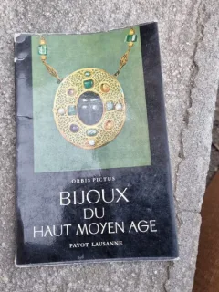 Etienne Coche de la Ferte - Bijoux du Haut Moyen Age