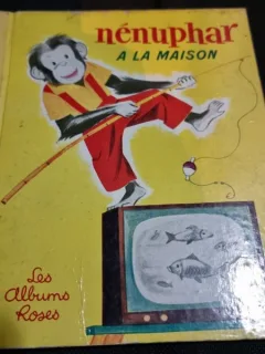Nenuphar a la maison, les albums roses