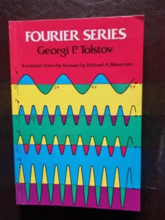 Fourier Series - Georgi P. Tolstov