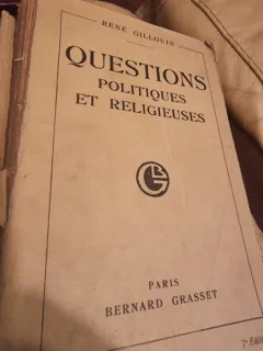 Rene Grasset - Questions Politiques et Religieuses