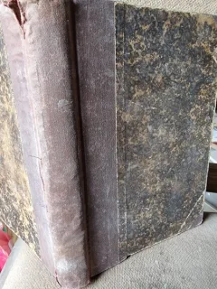 3 Carti in limba Germana, colegate: Manual de inginerie civila. Industria constructiilor. Vol. II Lucrul in lemn; + Paul Rathke - Vol. II partea a 2-a Lucrari de tamplarie si finisaje. + Acoperisuri. Lucrari de instalatii sanitare si acoperisuri.