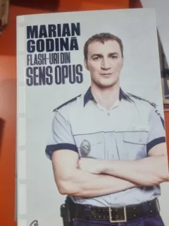 Flash-uri din sens opus - Marian Godina