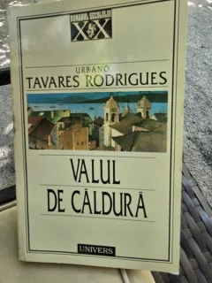 Valul de caldura - Tavares Rodrigues