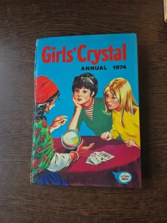 Girls  Crystal Annual 1974 - revista anuala pentru adolescenti in engleza