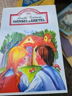Hansel si Gretel - Fratii Grimm
