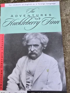 Mark Twain - The Adventures of Huckleberry Finn