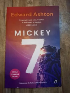 Mickey 7 - Edward Ashton