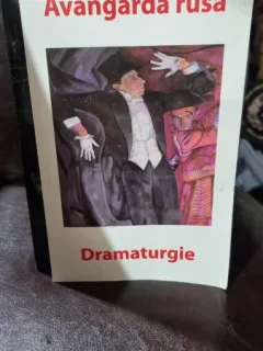 Avangarda rusa, dramaturgie