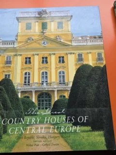 The great country houses of Central Europe: Czechoslovakia, Hungary, Polan - Michael Pratt