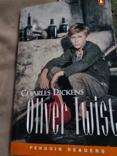 Oliver Twist - Charles Dickens Penguin Readers