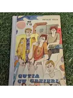 Cutia cu greieri - Nicolae Velea