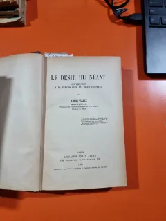 LE DÉSIR DU NÉANT