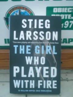 The Girl Who Played with Fire - Stieg Larsson