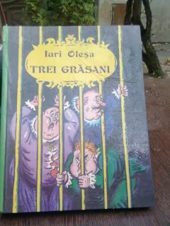 Trei grasani - Iuri Olesa