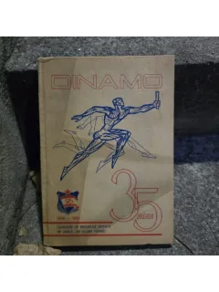 DINAMO 35 DE ANI 1948-1983,CULEGERE DE REPORTAJE EDITATA DE ZIARUL,,IN SLUJBA PATRIEI