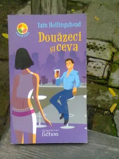DOUAZECI SI CEVA - IAIN HOLLINGSHEAD