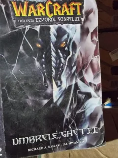 WARCRAFT. UMBRELE GHETII - RICHARD A. KNAAK   VOL.2  (CARTE CU BENZI DESENATE)