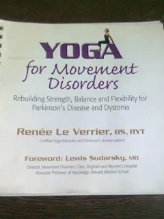 YOGA FOR MOVEMENT DISORDERS - RENEE LE VERRIER  (CARTE IN LIMBA ENGLEZA)
