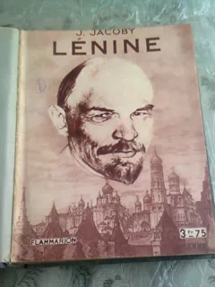 LENINE - J. JACOBY   (CARTE IN LIMBA FRANCEZA)