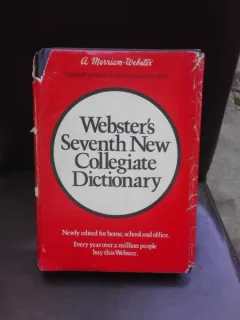 WEBSTER'S SEVENTH NEW COLLEGIATE DICTIONARY  (TEXT IN LIMBA ENGLEZA)