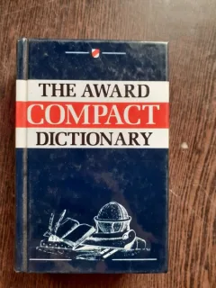 THE AWARD COMPACT DICTIONARY  (TEXT IN LIMBA ENGLEZA)