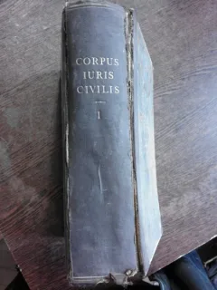CORPUS IURIS CIVILIS, VOL.I  (CARTE IN LIMBA LATINA)
