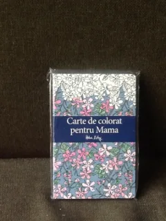 Carte de colorat pentru mama