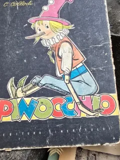 Carlo Collodi - Aventurile lui Pinocchio. Povestea unui prichindel de lemn (cu ilustratii de Eugen Taru)