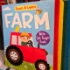 Touch & learn. Farm - With felt finger trails (Atinge si invata. Ferma - Cu trasee din pasla - carte in limba engleza)