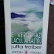 E VERDE AZI LACUL ALBASTRU - JUTTA TREIBER