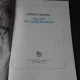 CAII ALBI DIN ORASUL BUCURESTI - FANUS NEAGU
