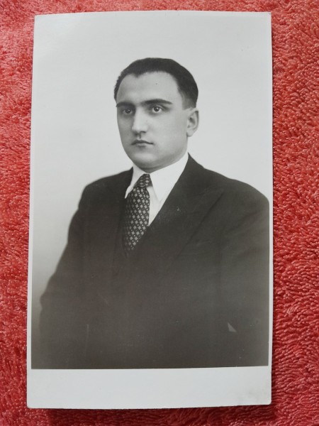 Fotografie tip carte postala, barbat, 1935