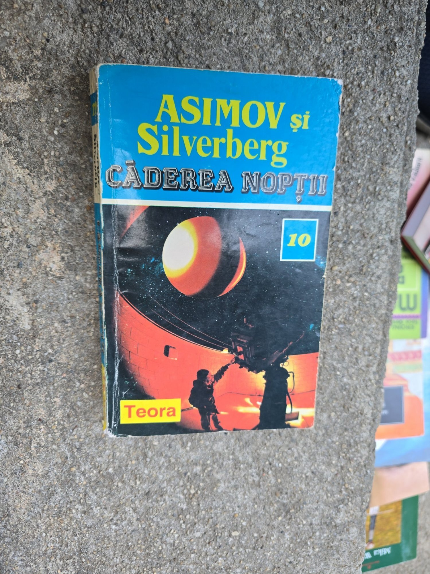 Căderea Nopții - Isaac Asimov și Robert Silverberg