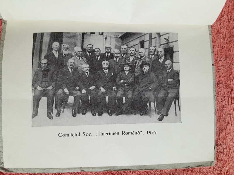 Imagini Societatea Tinerimea Romana la Jubileu de 50 de ani