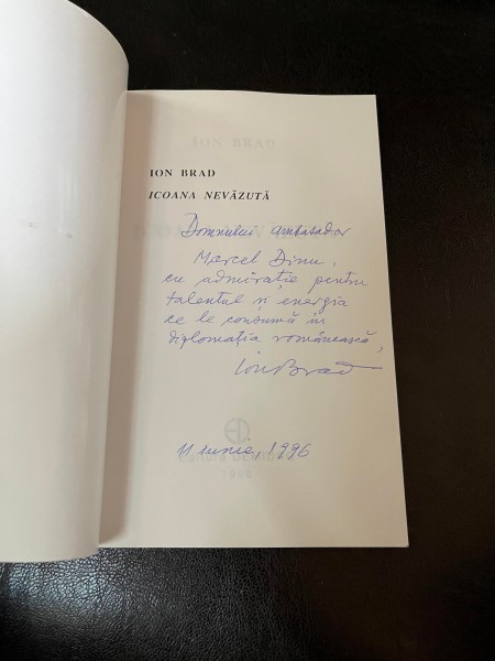 Ion Brad - Icoana nevazuta (cu autograful autorului)