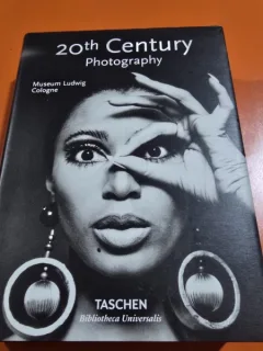 20th Century. Photography - Jutta Hendricks