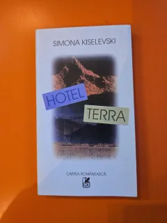 Hotel Terra - Simona Kiselevski