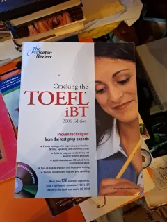 Cracking the TOEFL iBT - Douglas Pierce și Sean Kinsell