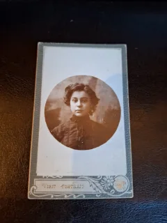 Fotografie tip CDV Portret Femeie - Alb/Negru