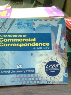 A handbook of commercial correspondence - A. Ashley  (Manual de corescondenta comerciala)