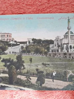 Carte postala, Constantinopole, palatul si moscheeaHamidie a Yldis, inceput de secol XX