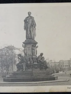Carte Postala, Munchen, statuia imparatului roman Maximilian I