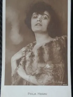 Carte Postala, Pola Negri, actriță americană din era filmului mut, 1897-1987