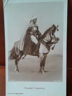 Carte postala, Rudolph Valentino, actor american de film mut, de origine italiană, 1895-1926