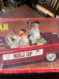 China - around 42 cm long - ME-611 - World Cup News Car