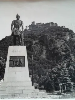 Fotografie, Deva Monumentul lui Decebal