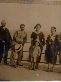 Fotografie din perioada interbelica