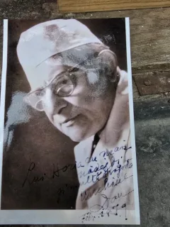 Fotografie, medic Dan Berceanu (1893-1984), cu dedicatie pentru nepotul sau, 1979
