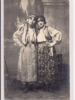 Fotografie tip carte postala circulata in 2 august 1921