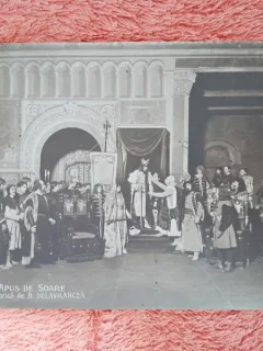 Fotografie tip carte postala, scena din Apus de Soare, actul III, inceput de secol XX